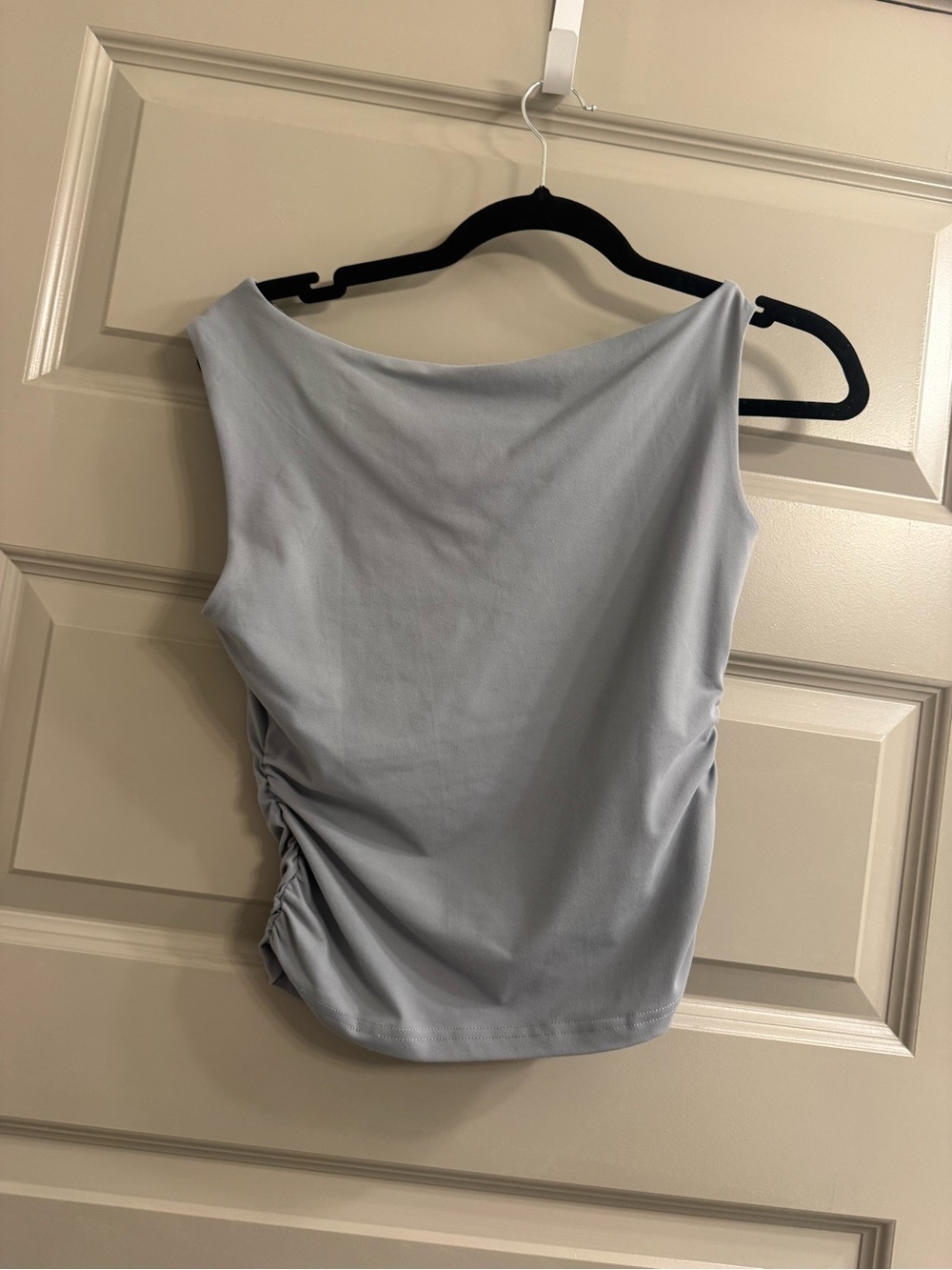 One-Shoulder Gray Ruched Top - Picture 3 of 4